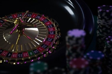 Ninja vs Samurai slot reels on poker88 alternatif